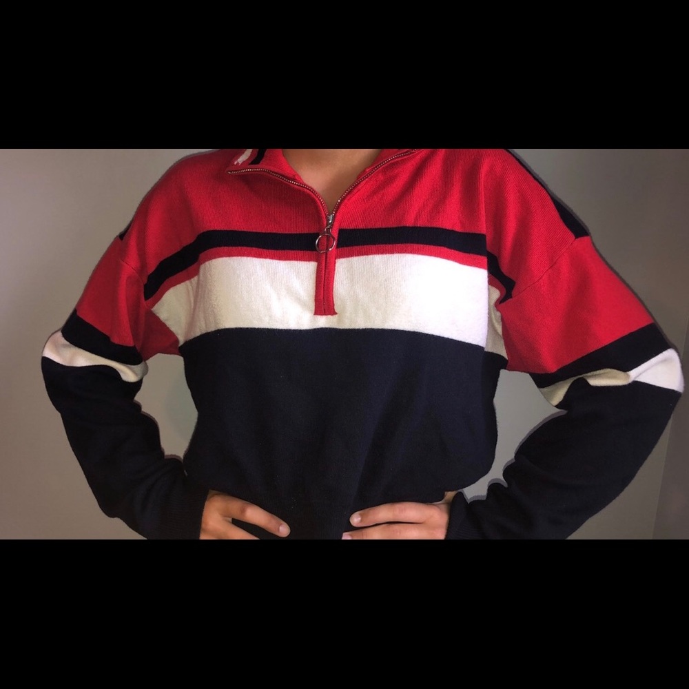 Cropped quarter-zipped